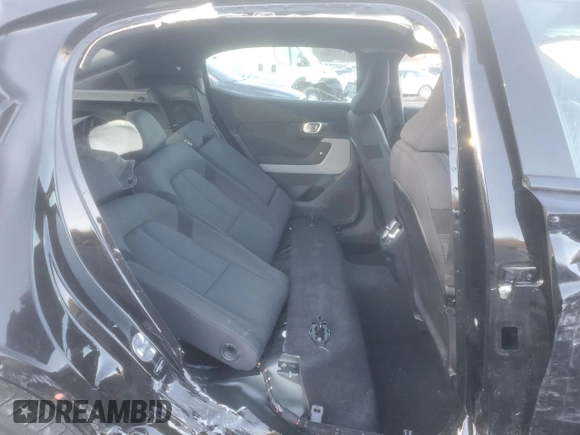 2024 Polestar 2 z VIN YSMFD3KA1RL222424, wystawiony jako Copart lot #47779655 z przebiegiem 8 575 mil mil oraz Szkoda całkowita • Salvage title. Historia ofert i sprzedaży dostępna na DreamBid. Obrazek 10.