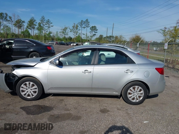 2012 Kia Forte EX with VIN KNAFU4A26C5513375, listed as a IAAI auction lot 41891066 with 181,877 mi miles. Bid and sale history available at carsss.com. Image 14.