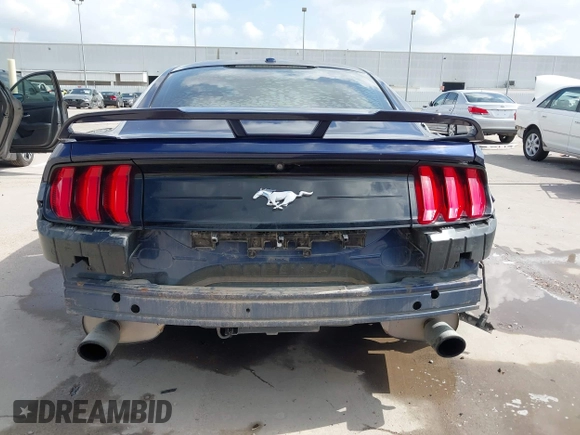 2018 Ford Mustang EcoBoost z VIN 1FA6P8TH0J5104312, wystawiony jako IAAI lot #42532806 z przebiegiem 87 564 mil mil oraz . Historia ofert i sprzedaży dostępna na DreamBid. Obrazek 17.