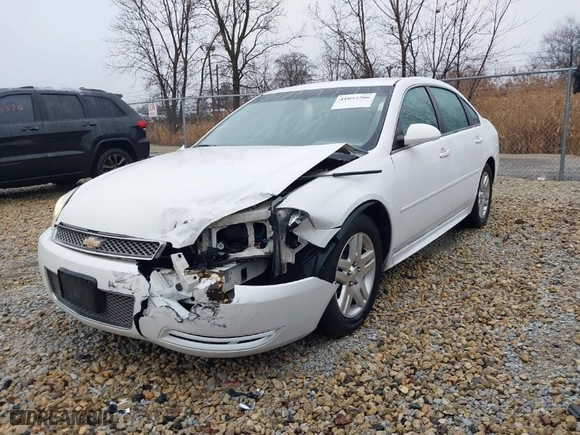 2016 Chevrolet Impala Limited LT with VIN 2G1WB5E35G1139066, listed as a IAAI auction lot 41093706 with 179,419 mi miles. Bid and sale history available at carsss.com. Image 2.