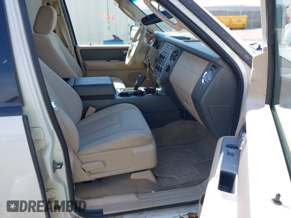2008 Ford Expedition Max SSV with VIN 1FMFK16598LA79560, listed as a IAAI auction lot 42031253 with 240,228 mi miles and . Bid and sale history available at DreamBid. Image 5.