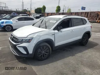 2023 Volkswagen Taos S z VIN 3VVCX7B20PM344243, wystawiony jako Copart lot #53208825 z przebiegiem 53 088 mil mil oraz Szkoda całkowita • Salvage title. Historia ofert i sprzedaży dostępna na DreamBid. Obrazek 1.