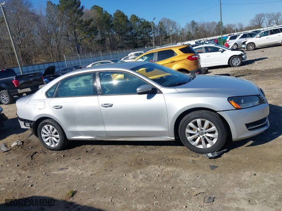 2012 Volkswagen Passat S w/Appearance with VIN 1VWAH7A34CC106918, listed as a IAAI auction lot 41351509 with 202,208 mi miles. Bid and sale history available at carsss.com. Image 14.