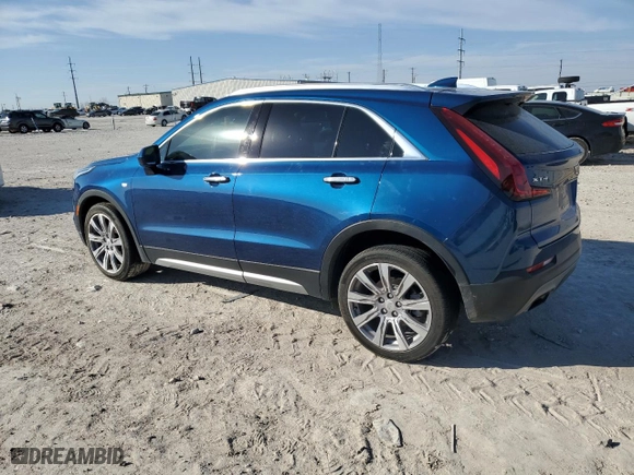 2019 Cadillac XT4 FWD Premium Luxury with VIN 1GYFZCR43KF181385, listed as a Copart auction lot 45807215 with 32,556 mi miles and Salvage Title. Bid and sale history available at carsss.com. Image 2.