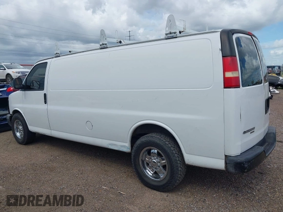 2014 Chevrolet Express Cargo z VIN 1GCWGGBA8E1122630, wystawiony jako IAAI lot #42695749 z przebiegiem 208 291 mil mil oraz . Historia ofert i sprzedaży dostępna na DreamBid. Obrazek 14.