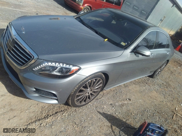 2015 Mercedes-Benz S-Class S 550 with VIN WDDUG8FB5FA167175, listed as a IAAI auction lot 41716327 with 119,745 mi miles. Bid and sale history available at carsss.com. Image 17.