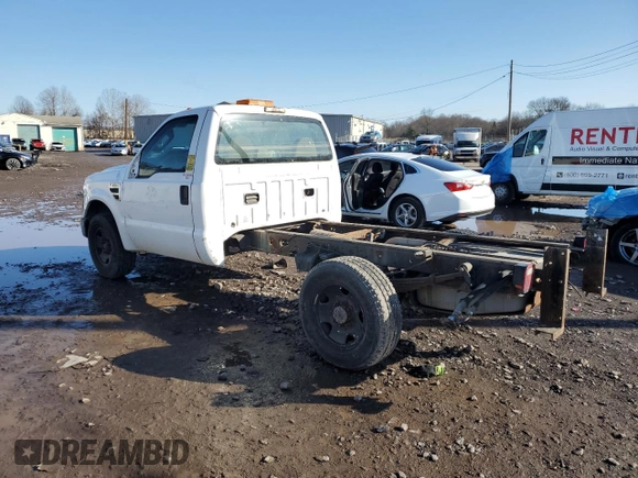 2008 Ford F-350 XL with VIN 1FDSF34558EC09372, listed as a Copart auction lot 84695984 with Not Provided miles and Clean Title. Bid and sale history available at DreamBid. Image 2.