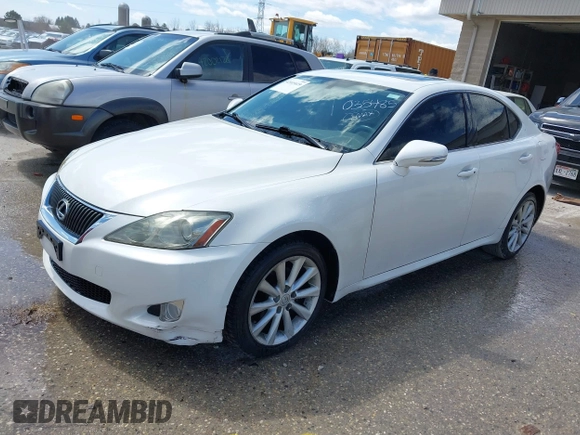 2009 Lexus IS with VIN JTHCK262095035485, listed as a IAAI auction lot 42015619 with 204,518 mi miles. Bid and sale history available at carsss.com. Image 17.