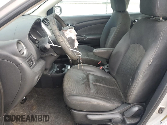 2015 Nissan Versa SV with VIN 3N1CN7AP1FL885987, listed as a Copart auction lot 53249115 with 132,925 mi miles and Salvage Title. Bid and sale history available at carsss.com. Image 7.