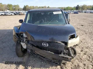 2009 Scion xB z VIN JTLKE50E091087719, wystawiony jako Copart lot #51340995 z przebiegiem 181 978 mil mil oraz Szkody całkowita. Historia ofert i sprzedaży dostępna na DreamBid. Obrazek 5.
