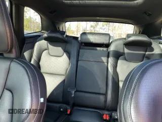 2018 Volvo XC60 Inscription z VIN YV4A22RL2J1036806, wystawiony jako Copart lot #42923675 z przebiegiem 53 101 mil mil oraz Szkoda całkowita • Salvage title. Historia ofert i sprzedaży dostępna na DreamBid. Obrazek 10.