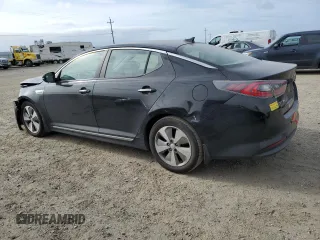 2015 Kia Optima EX z VIN KNAGN4AD9F5080044, wystawiony jako Copart lot #53201485 z przebiegiem 175 632 mil mil oraz Szkoda całkowita • Salvage title. Historia ofert i sprzedaży dostępna na DreamBid. Obrazek 2.