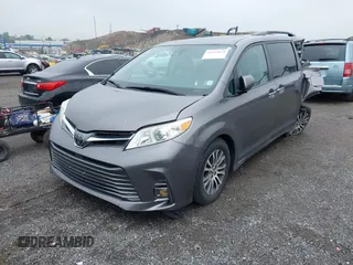 2018 Toyota Sienna XLE Auto Access Seat with VIN 5TDYZ3DC8JS916681, listed as a IAAI auction lot 42257674 with 124,262 mi miles and . Bid and sale history available at DreamBid. Image 2.