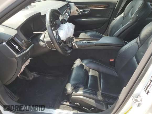 2018 Volvo V90 with VIN YV1A22VL4J1045333, listed as a Copart auction lot 59267905 with 119,848 mi miles and Clean title. Bid and sale history available at DreamBid. Image 7.