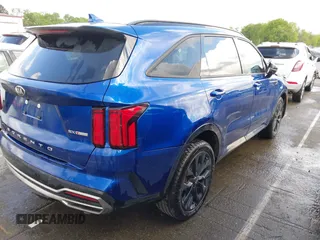 2021 Kia Sorento SX z VIN 5XYRK4LF3MG045443, wystawiony jako IAAI lot #42013554 z przebiegiem 119 048 mil mil oraz . Historia ofert i sprzedaży dostępna na DreamBid. Obrazek 4.