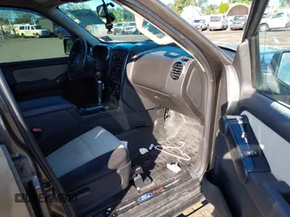 2008 Ford Explorer Sport Trac Limited with VIN 1FMEU53EX8UA30962, listed as a IAAI auction lot 42562546 with 104,845 mi miles and . Bid and sale history available at DreamBid. Image 5.