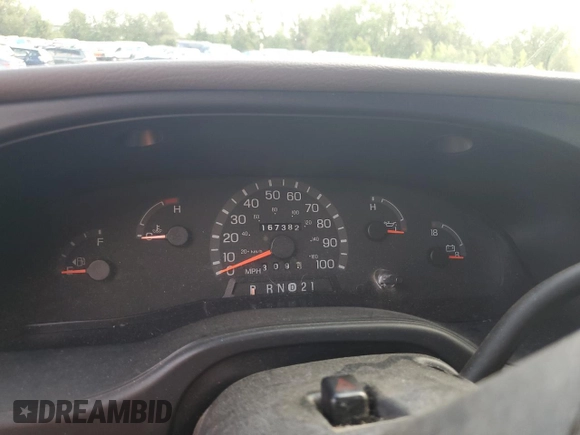 2002 Ford Econoline Passenger XL with VIN 1FMRE11WX2HA57114, listed as a Copart auction lot 68766174 with 167,382 mi miles and Salvage Title. Bid and sale history available at DreamBid. Image 9.