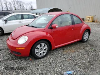 2009 Volkswagen New Beetle Coupe S with VIN 3VWPW31C79M502390, listed as a Copart auction lot 42453195 with 57,140 mi miles and Salvage Title. Bid and sale history available at carsss.com. Image 1.