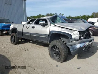 2004 Chevrolet Silverado 1500 Z71 with VIN 2GCEK19T441124396, listed as a Copart auction lot 53790545 with Not Provided miles and Salvage Title. Bid and sale history available at DreamBid. Image 4.