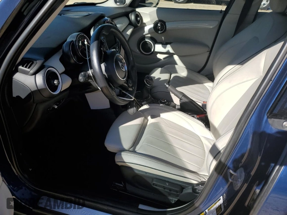 2015 MINI Hardtop 4 Door S z VIN WMWXU3C51F2B55794, wystawiony jako Copart lot #48922405 z przebiegiem 60 215 mil mil oraz Szkoda całkowita • Salvage title. Historia ofert i sprzedaży dostępna na DreamBid. Obrazek 7.