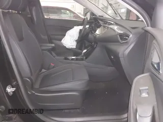 2022 Buick Encore GX Preferred z VIN KL4MMCSL5NB054558, wystawiony jako IAAI lot #41214629 z przebiegiem 19 073 mil mil oraz . Historia ofert i sprzedaży dostępna na DreamBid. Obrazek 5.