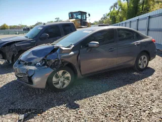 2015 Honda Civic LX z VIN 19XFB2F55FE005519, wystawiony jako Copart lot #50175035 z przebiegiem Nie podano mil oraz Szkoda całkowita • Salvage title. Historia ofert i sprzedaży dostępna na DreamBid. Obrazek 1.