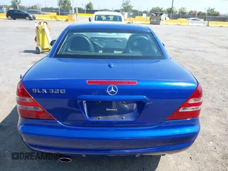 2001 Mercedes-Benz SLK 230/320 with VIN WDBKK65F11F189774, listed as a IAAI auction lot 42443314 with 228,078 mi miles and . Bid and sale history available at DreamBid. Image 16.