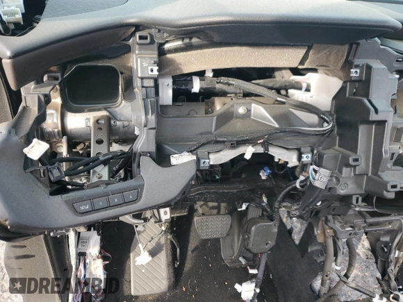 2024 Lexus TX 350 z VIN 5TDAAAA60RS002366, wystawiony jako Copart lot #82750914 z przebiegiem Nie podano mil oraz Nie do naprawy. Historia ofert i sprzedaży dostępna na DreamBid. Obrazek 9.