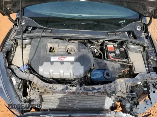 2018 Ford Focus ST with VIN 1FADP3L95JL325533, listed as a Copart auction lot 54334225 with 40,476 mi miles and Salvage Title. Bid and sale history available at carsss.com. Image 11.