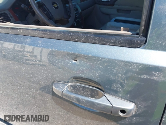 2010 Chevrolet Tahoe LT with VIN 1GNUKBE07AR220465, listed as a IAAI auction lot 42608027 with 219,369 mi miles and . Bid and sale history available at DreamBid. Image 20.
