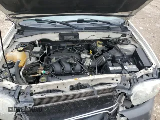 2003 Ford Escape XLS Popular with VIN 1FMYU02183KE05685, listed as a Copart auction lot 53904835 with 98,807 mi miles and Salvage title. Bid and sale history available at DreamBid. Image 12.