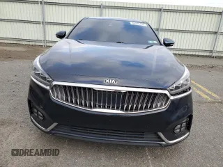 2017 Kia Cadenza Limited with VIN KNALC4J10H5087798, listed as a Copart auction lot 86920494 with 85,733 mi miles and Clean Title. Bid and sale history available at carsss.com. Image 5.