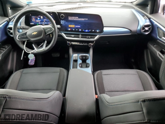 2024 Chevrolet Equinox EV LT z VIN 3GN7DLRP1RS260215, wystawiony jako Copart lot #56477025 z przebiegiem 7370 mil mil oraz Szkody całkowita. Historia ofert i sprzedaży dostępna na DreamBid. Obrazek 8.