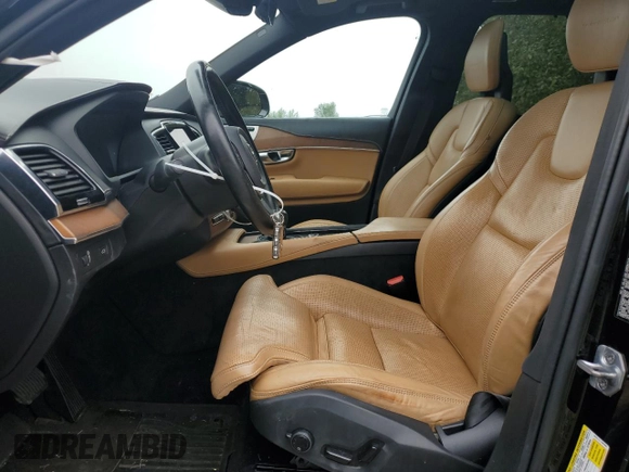 2016 Volvo XC90 with VIN YV4A22PN9G1002326, listed as a Copart auction lot 65860914 with Not Provided miles and Salvage Title. Bid and sale history available at DreamBid. Image 7.