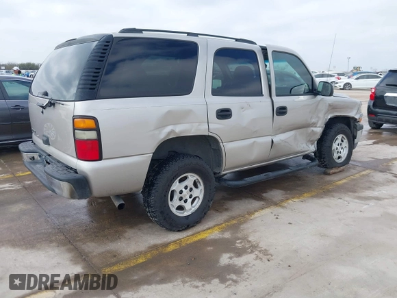 2006 Chevrolet Tahoe LS with VIN 1GNEC13V66R146232, listed as a IAAI auction lot 41446838 with 158,136 mi miles. Bid and sale history available at carsss.com. Image 4.
