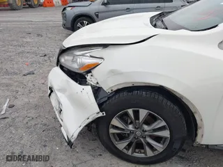 2017 Nissan Murano SV with VIN 5N1AZ2MG8HN119003, listed as a IAAI auction lot 41914020 with 119,931 mi miles. Bid and sale history available at carsss.com. Image 6.