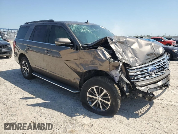 2019 Ford Expedition XLT with VIN 1FMJU1HT7KEA03878, listed as a Copart auction lot 52351735 with 25,615 mi miles and Salvage Title. Bid and sale history available at carsss.com. Image 4.