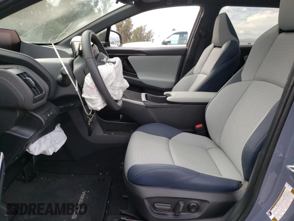 2023 Subaru Solterra Premium с VIN JTMABABA8PA009866, выставлен на аукционе Copart как лот 67385543 с пробегом 2 496 миль миль и . История ставок и продаж доступна на DreamBid. Изображение 7.