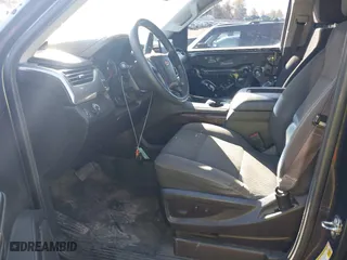 2017 Chevrolet Tahoe Commercial with VIN 1GNLCDEC1HR316004, listed as a IAAI auction lot 40868605 with 234,956 mi miles. Bid and sale history available at carsss.com. Image 5.