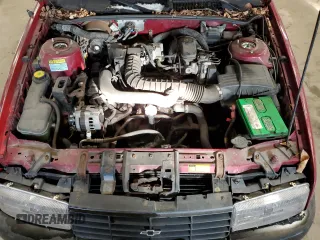 1994 Chevrolet Corsica z VIN 1G1LD5545RY161235, wystawiony jako Copart lot #85941124 z przebiegiem 66 048 mil mil oraz Tytuł czysty. Historia ofert i sprzedaży dostępna na DreamBid. Obrazek 11.