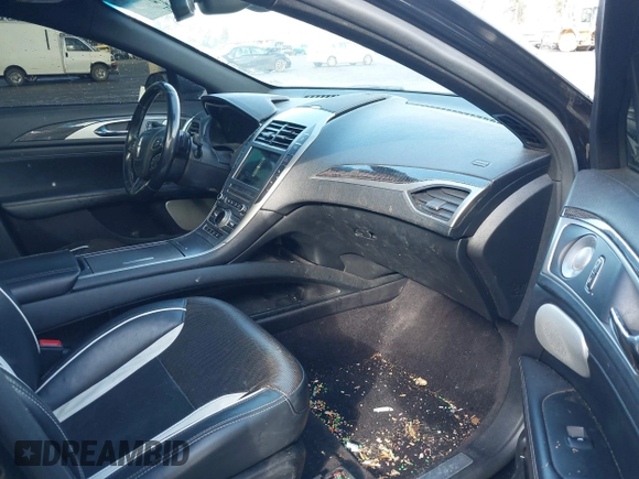 2017 Lincoln MKZ Reserve with VIN 3LN6L5FC4HR641501, listed as a IAAI auction lot 41707184 with 124,887 mi miles and . Bid and sale history available at DreamBid. Image 5.