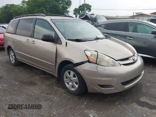 2006 Toyota Sienna CE z VIN 5TDZA23C26S474897, wystawiony jako IAAI lot #42448973 z przebiegiem 227 084 mil mil oraz . Historia ofert i sprzedaży dostępna na DreamBid. Obrazek 1.