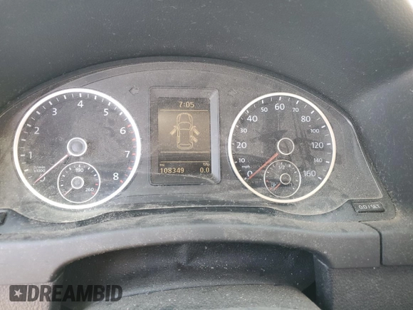 2013 Volkswagen Tiguan S z VIN WVGAV3AX7DW577836, wystawiony jako Copart lot #46491625 z przebiegiem 108 349 mil mil oraz Szkoda całkowita • Salvage title. Historia ofert i sprzedaży dostępna na DreamBid. Obrazek 9.