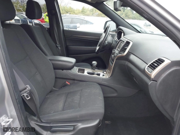 2015 Jeep Grand Cherokee Altitude with VIN 1C4RJFAG0FC657942, listed as a IAAI auction lot 41899793 with 102,277 mi miles. Bid and sale history available at carsss.com. Image 5.