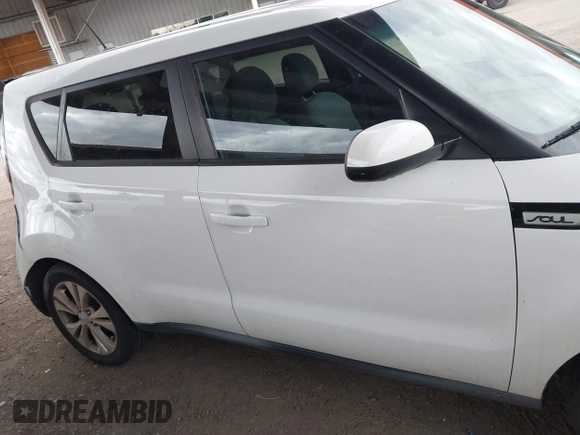 2015 Kia Soul + with VIN KNDJP3A55F7796370, listed as a IAAI auction lot 41789369 with 115,613 mi miles and . Bid and sale history available at DreamBid. Image 14.