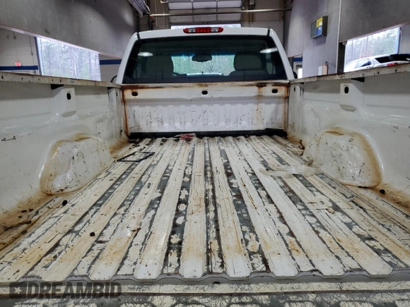 2009 GMC Sierra 1500 with VIN 1GTHC44K99F149921, listed as a Copart auction lot 42698865 with 251,415 mi miles and Salvage Title. Bid and sale history available at DreamBid. Image 10.