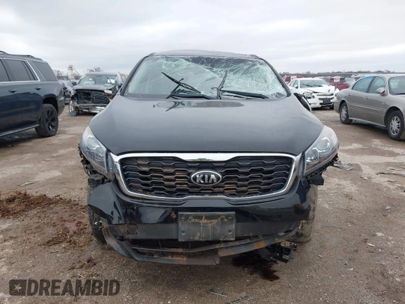 2019 Kia Sorento L with VIN 5XYPG4A33KG534780, listed as a IAAI auction lot 41563396 with 49,468 mi miles. Bid and sale history available at carsss.com. Image 12.