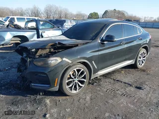 2020 BMW X4 xDrive30i with VIN 5UX2V1C00L9C35589, listed as a IAAI auction lot 41425163 with 1 mi miles. Bid and sale history available at carsss.com. Image 2.