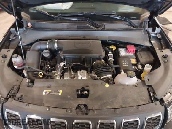 2024 Jeep Compass Latitude с VIN 3C4NJDBN3RT175331, выставлен на аукционе IAAI как лот 41933091 с пробегом 10 997 миль миль и . История ставок и продаж доступна на DreamBid. Изображение 10.