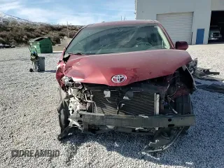 2013 Toyota Sienna LE with VIN 5TDJK3DC7DS069825, listed as a Copart auction lot 46951975 with 190,762 mi miles and Salvage Title. Bid and sale history available at carsss.com. Image 12.